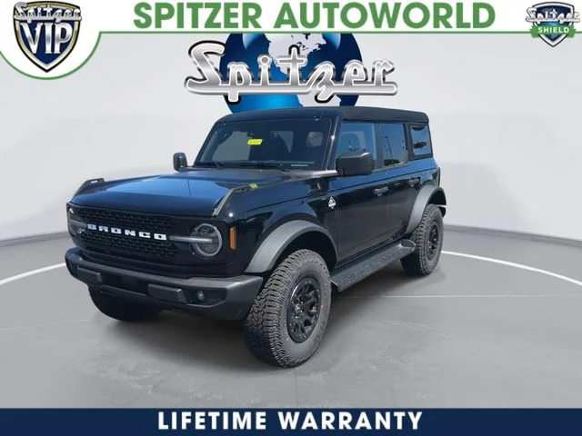 New 2026 Shadow Black Ford Outer Banks® image 35