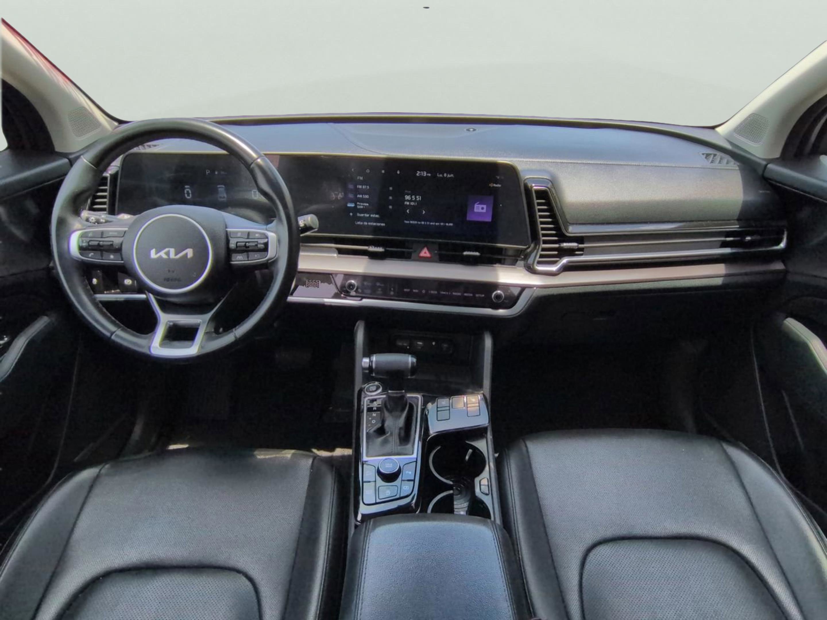 Used 2023 Everlasting Silver Kia EX image 12