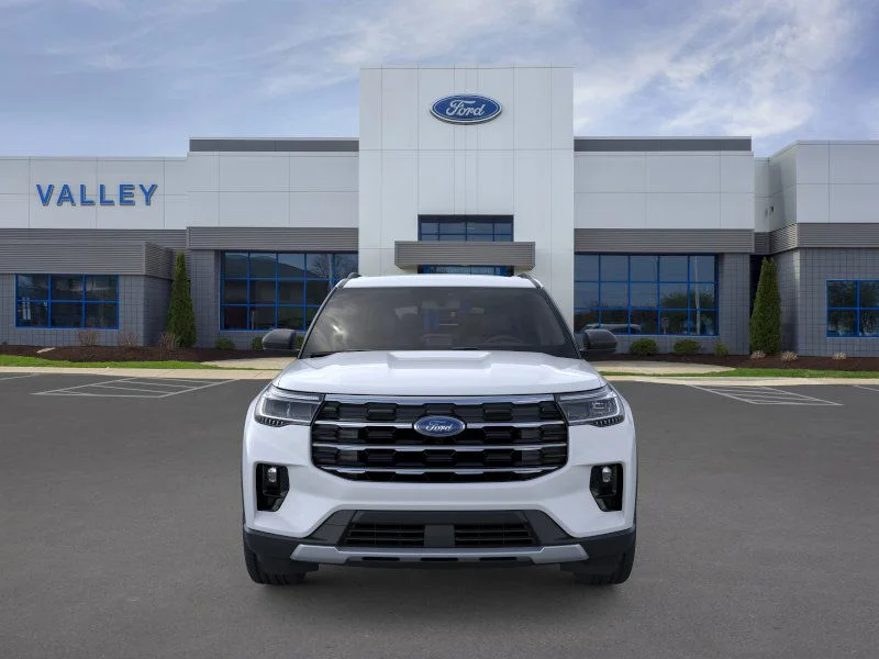 New 2026 Space White Metallic Ford Active image 67