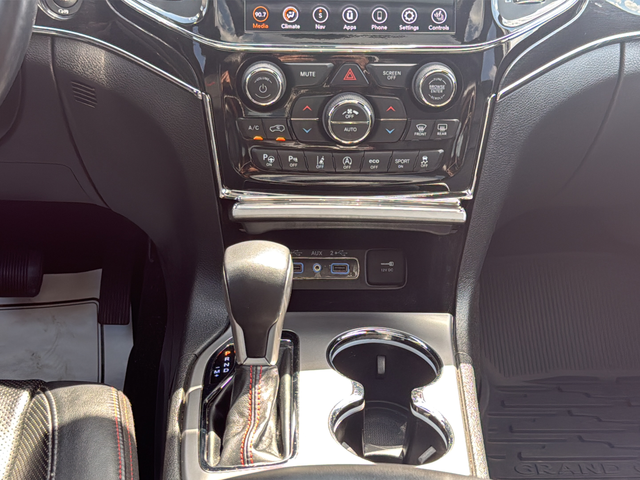 Used 2021 Red Jeep Trailhawk image 33