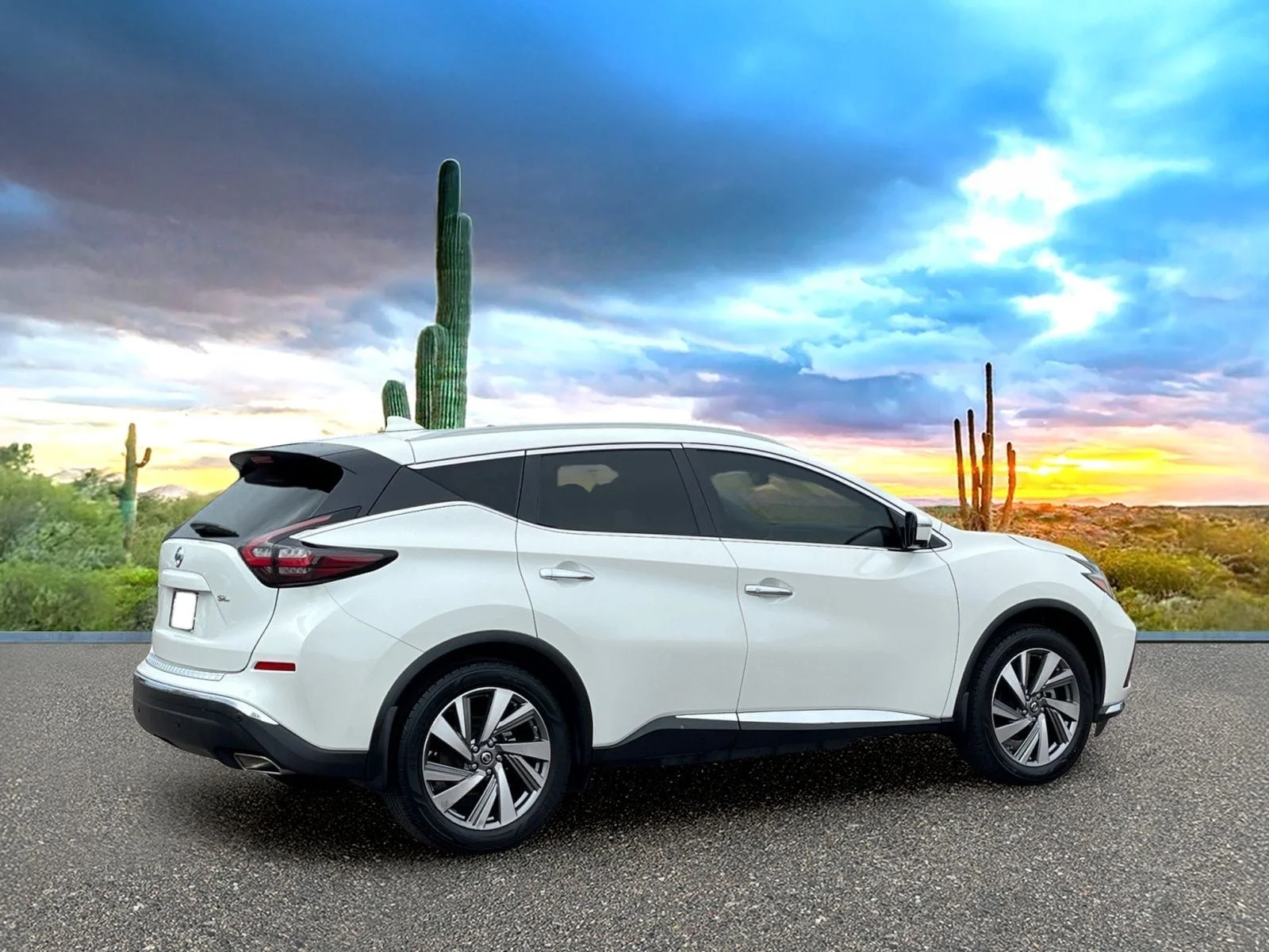 Used 2019 Pearl White Tricoat Nissan SL image 4