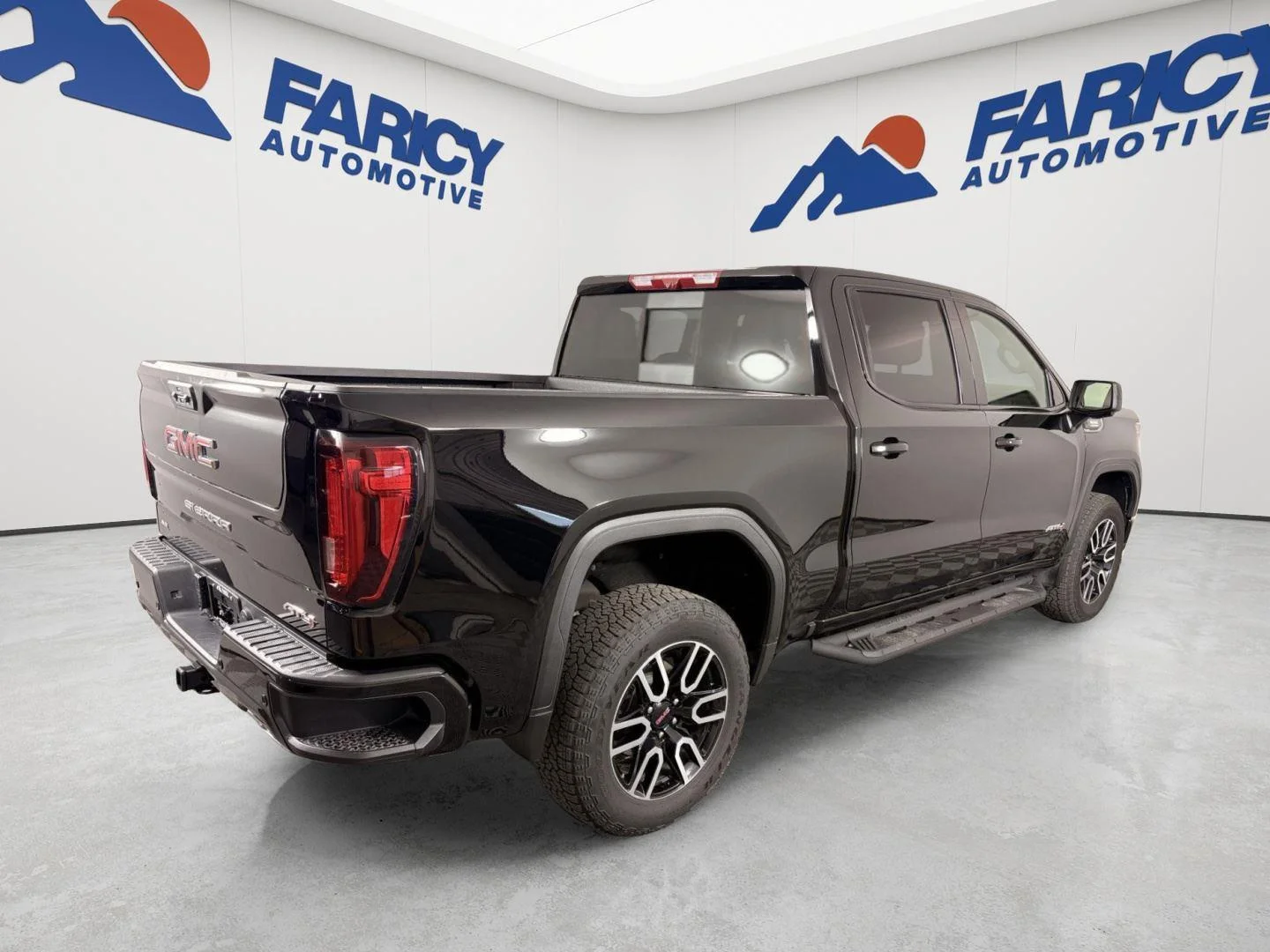 Used 2026 Onyx Black GMC AT4 image 9