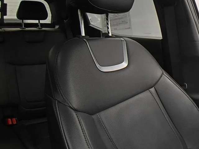 Used 2023 Black Hyundai Limited image 33