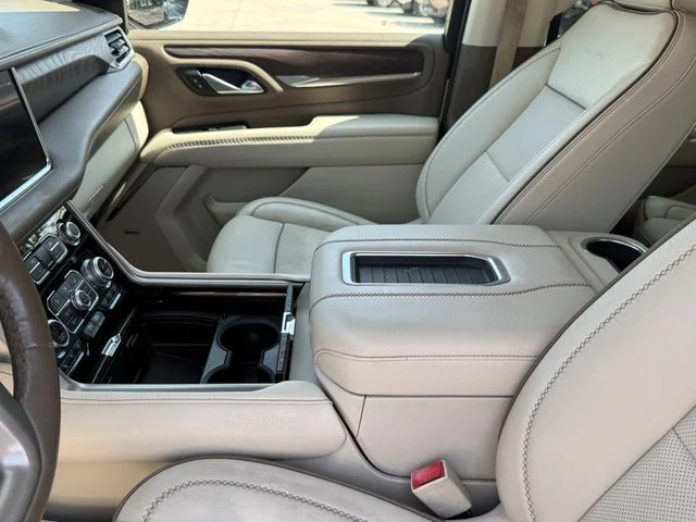 Used 2022 White Frost GMC Denali image 13