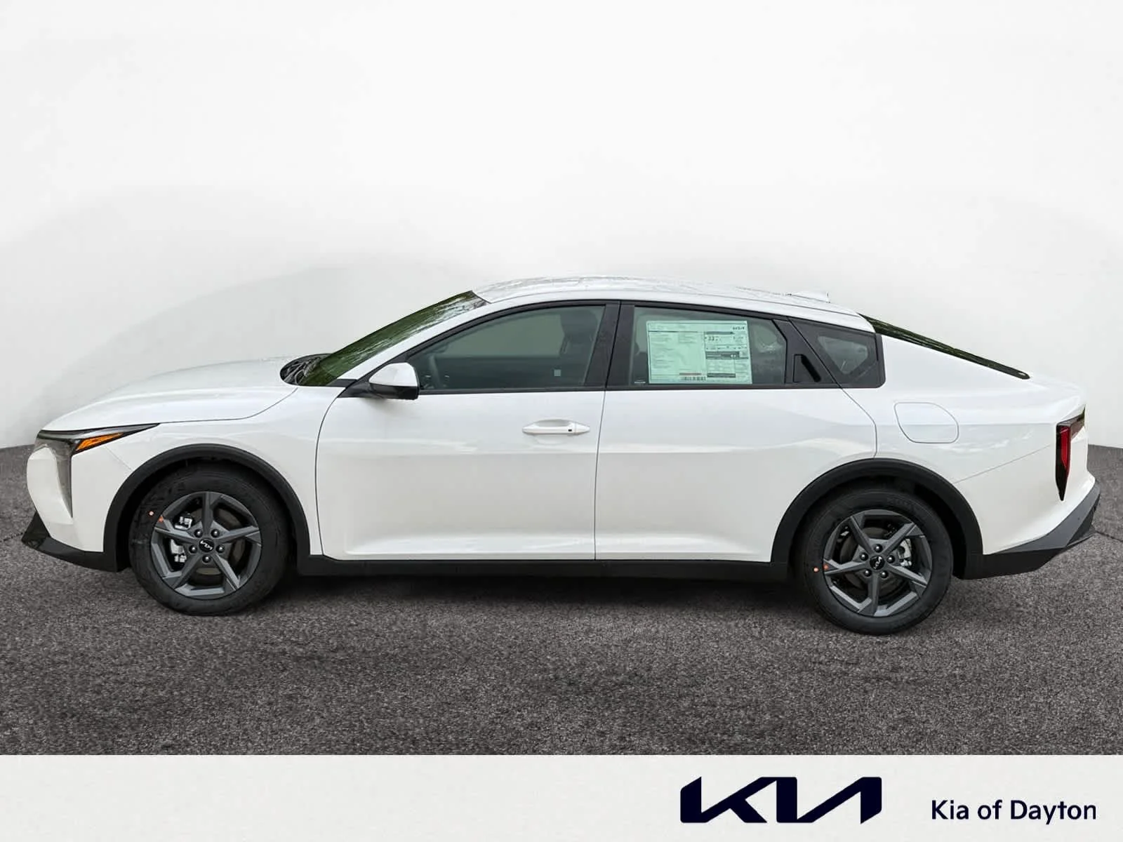 New 2026 Snow White Pearl Kia LXS image 8