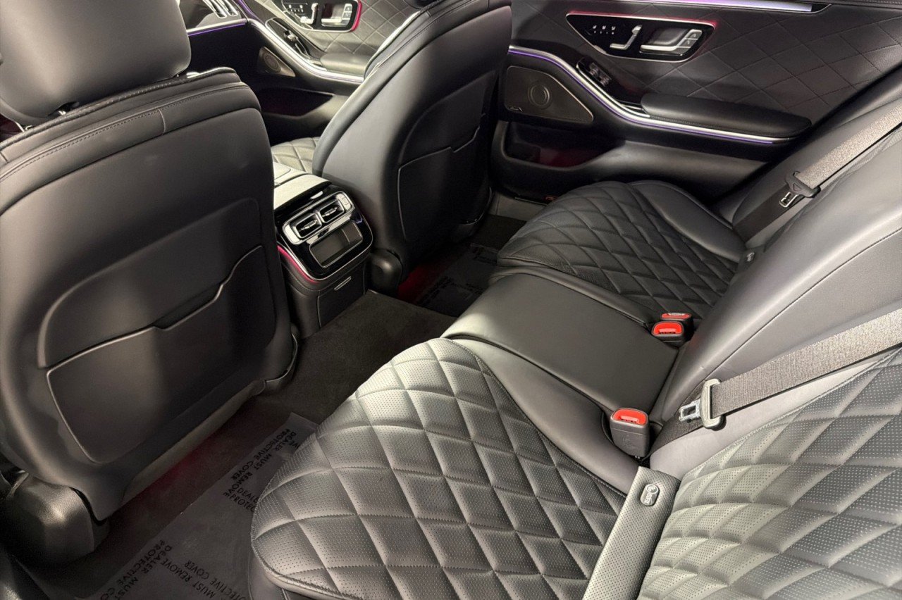 Certified Used 2022 Black Mercedes-Benz S 580 image 11
