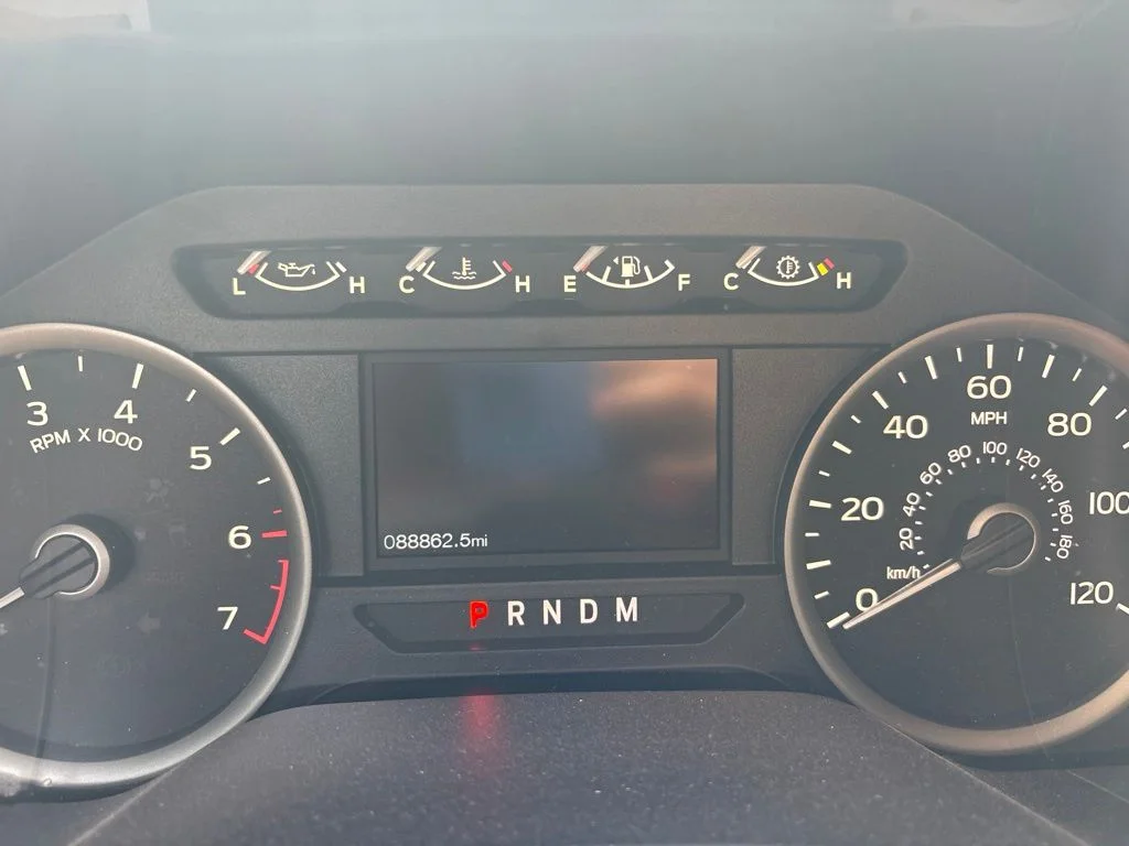 Used 2019 Red Ford XLT image 8