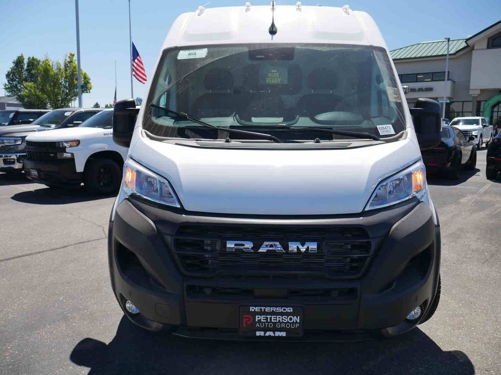 New 2026 Bright White Clear-Coat Exterior Paint RAM  image 2