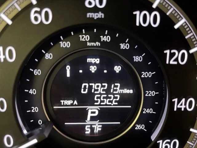 Used 2015 Beige Honda LX image 18