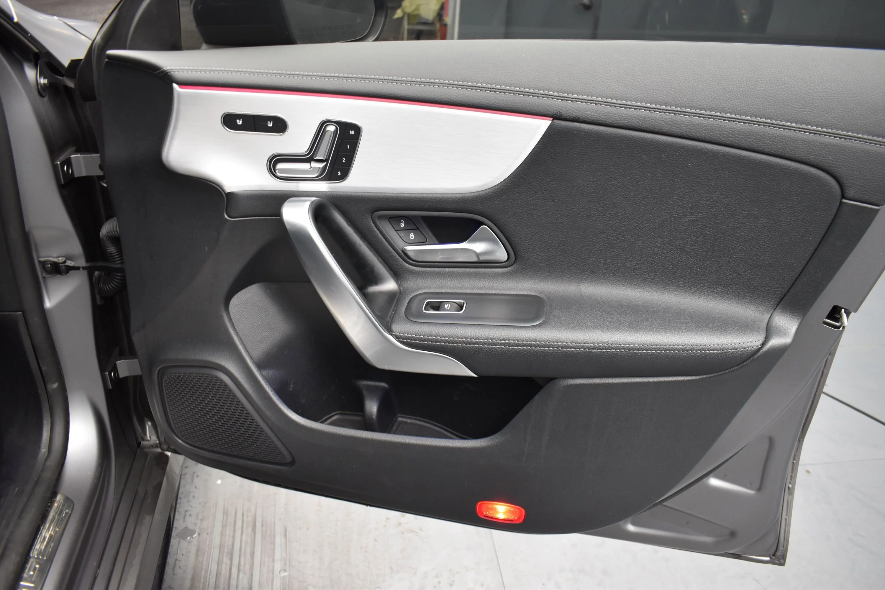 Used 2022 MANUFAKTUR Mountain Grey Magno Mercedes-Benz AMG® CLA 35 image 16