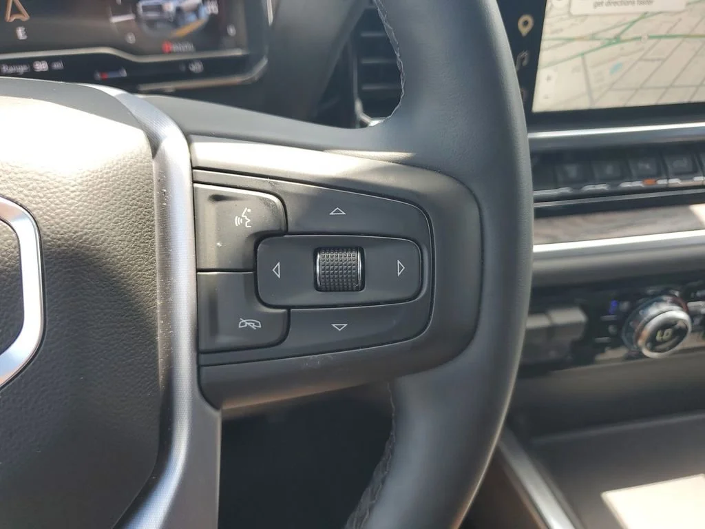 Certified Used 2025 Sterling Metallic GMC SLT image 24