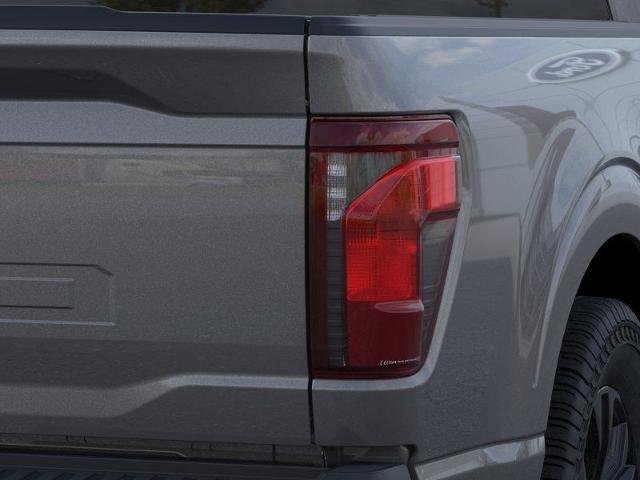 New 2026 Carbonized Gray Metallic Ford XLT image 43