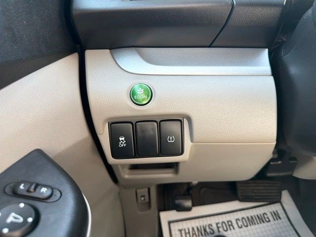 Used 2014 White Honda LX image 26