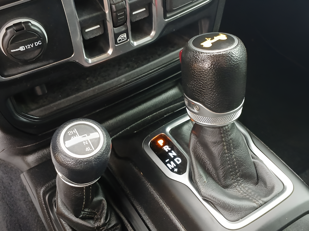 Used 2018 Yellow Jeep Unlimited Sport S image 24
