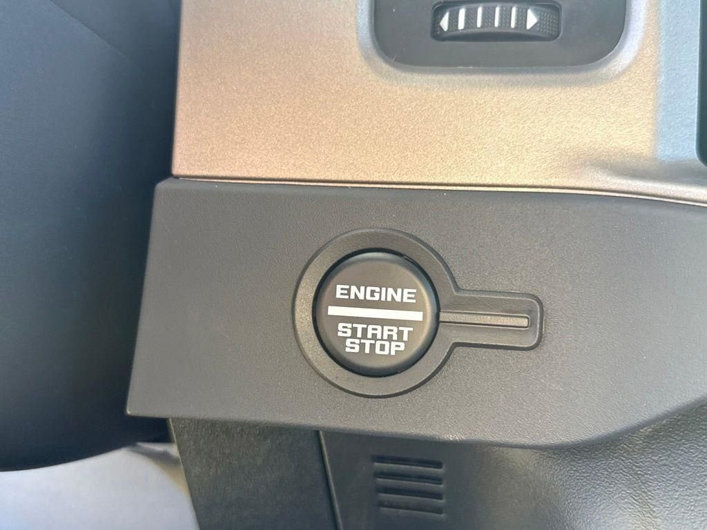 2025 Ford Bronco 4-Door Outer Banks - Photo 30