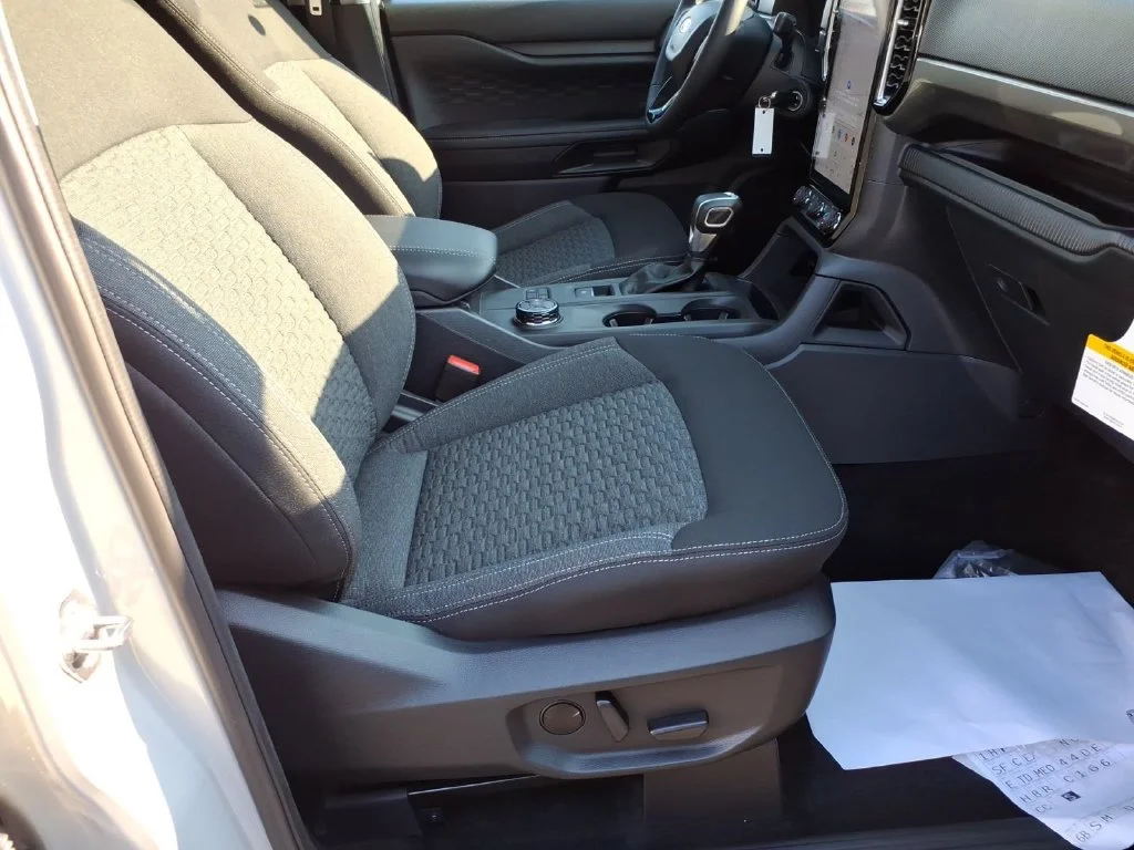 New 2026 Avalanche Ford XLT image 8