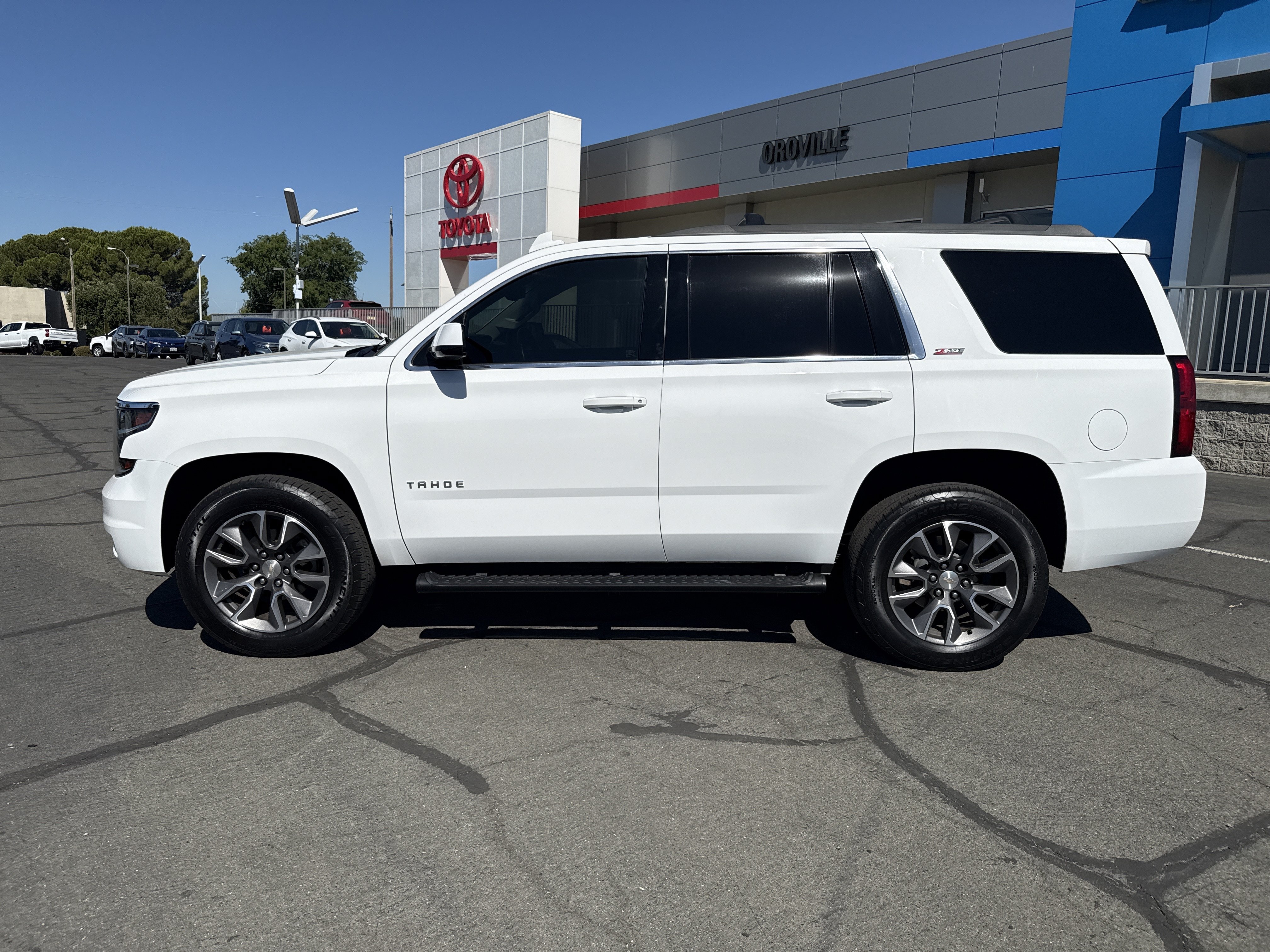 Used 2016 Summit White Chevrolet LT image 2