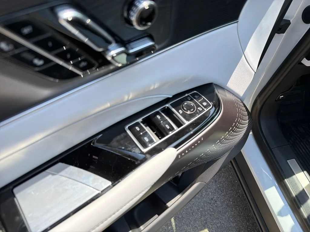 2026 Cadillac LYRIQ Sport - Photo 21