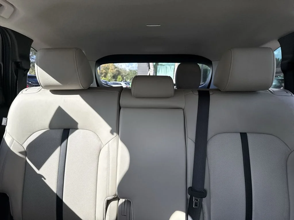 2026 Mazda CX-90 Preferred Package - Photo 18