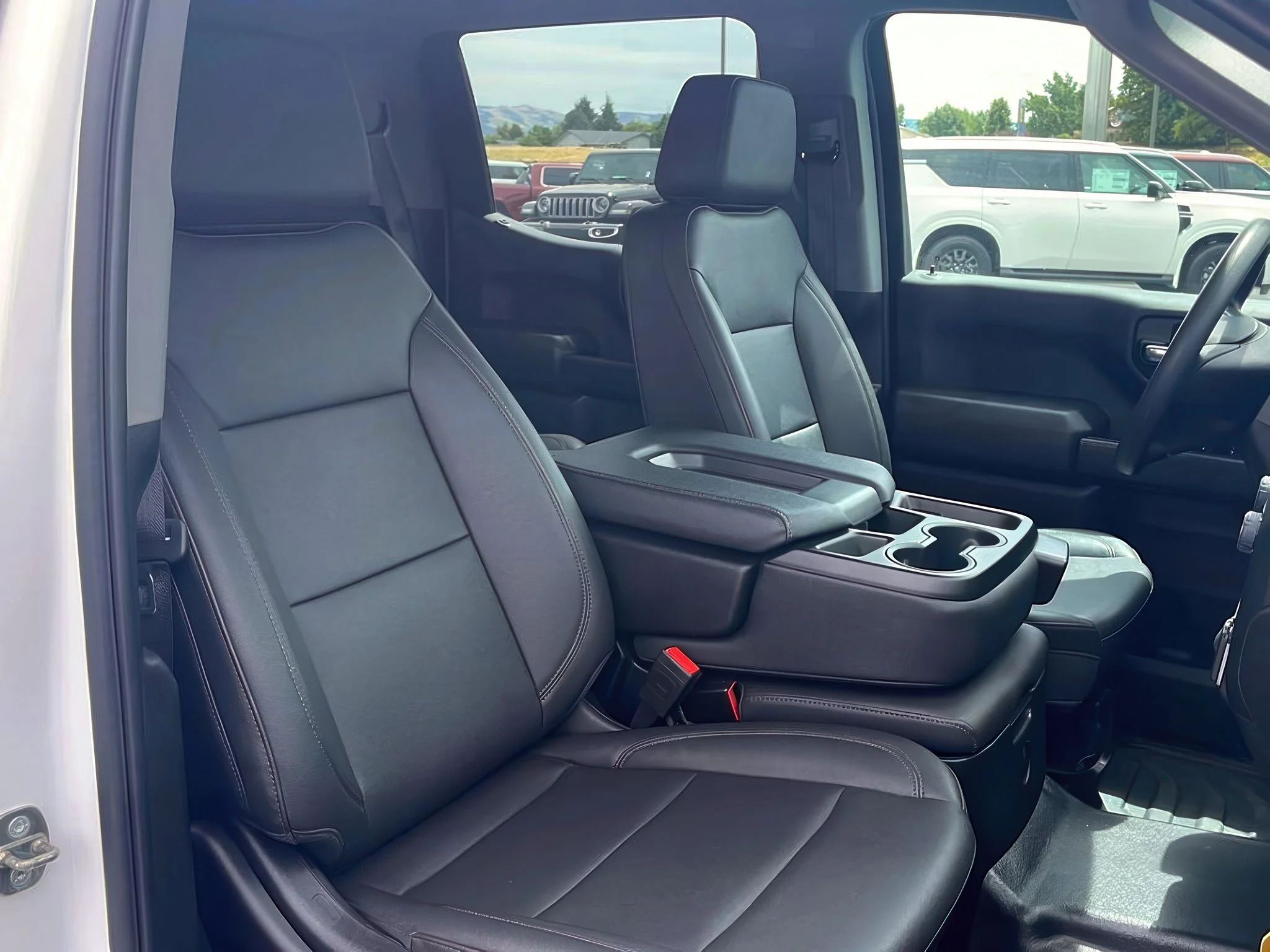 Used 2024 Summit White Chevrolet Work Truck image 18