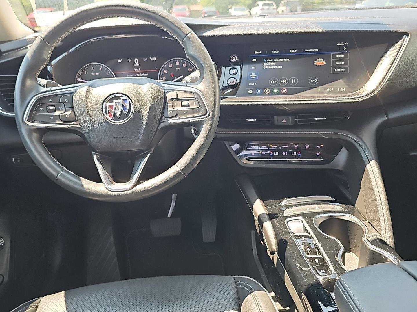 Used 2023 SUMMIT WHITE Buick Essence image 13