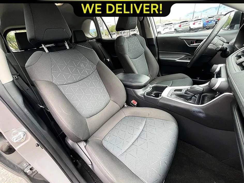 Used 2025 Silver Toyota XLE image 20