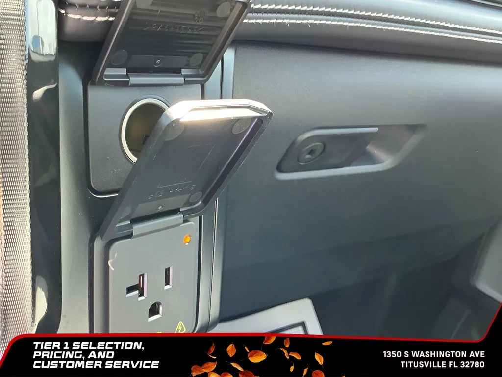 Used 2023 Gray Ford Platinum image 35