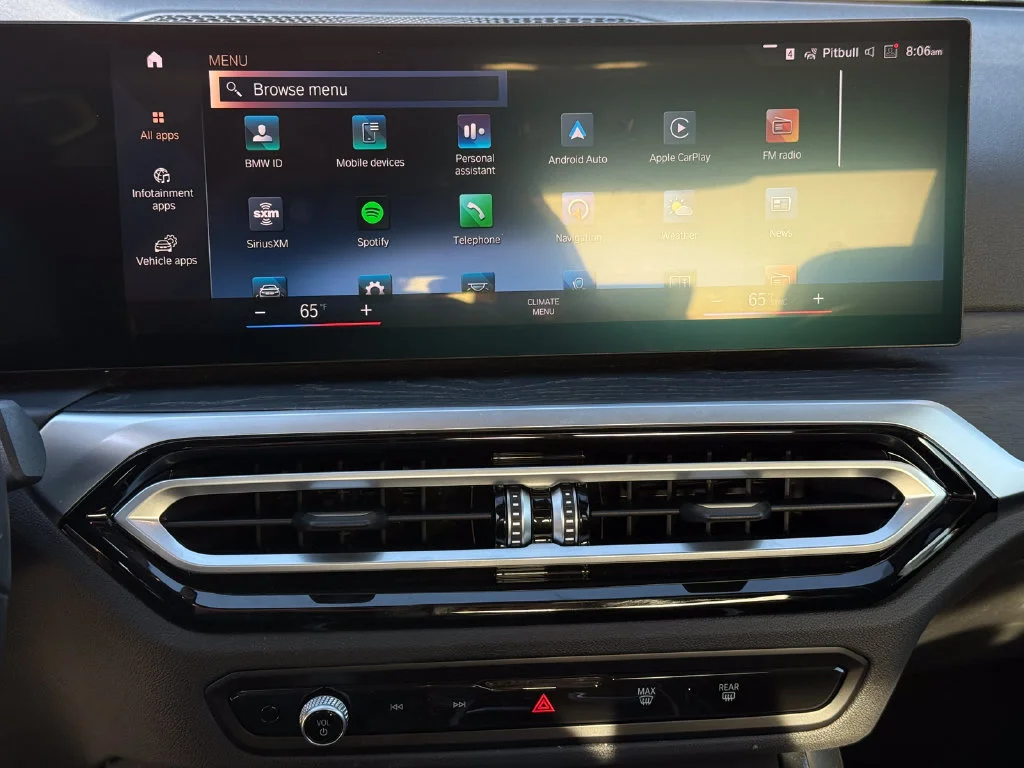 Used 2024  BMW NA image 27