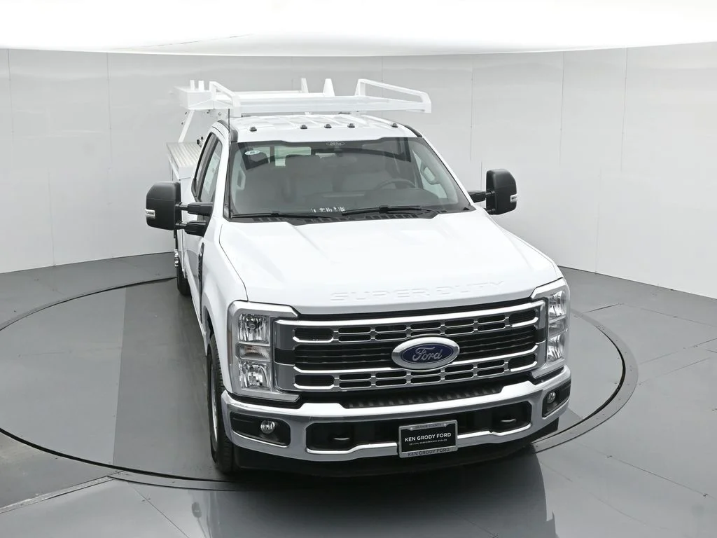New 2026 White Ford XL image 46
