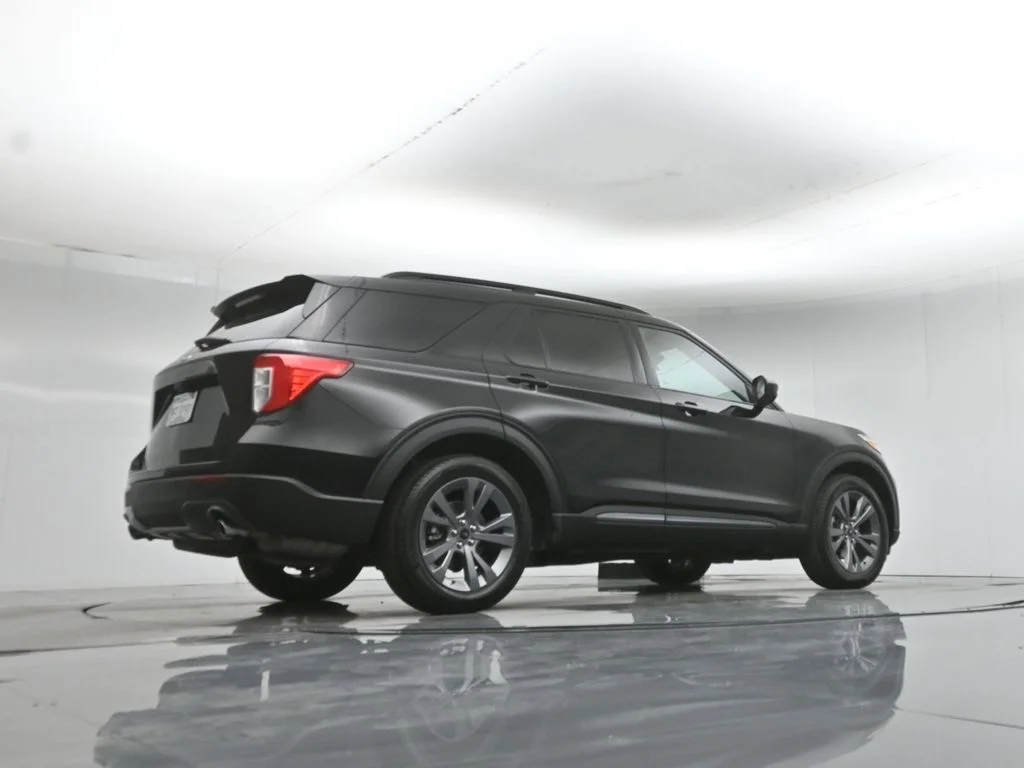 Certified Used 2022 Black Ford XLT image 55