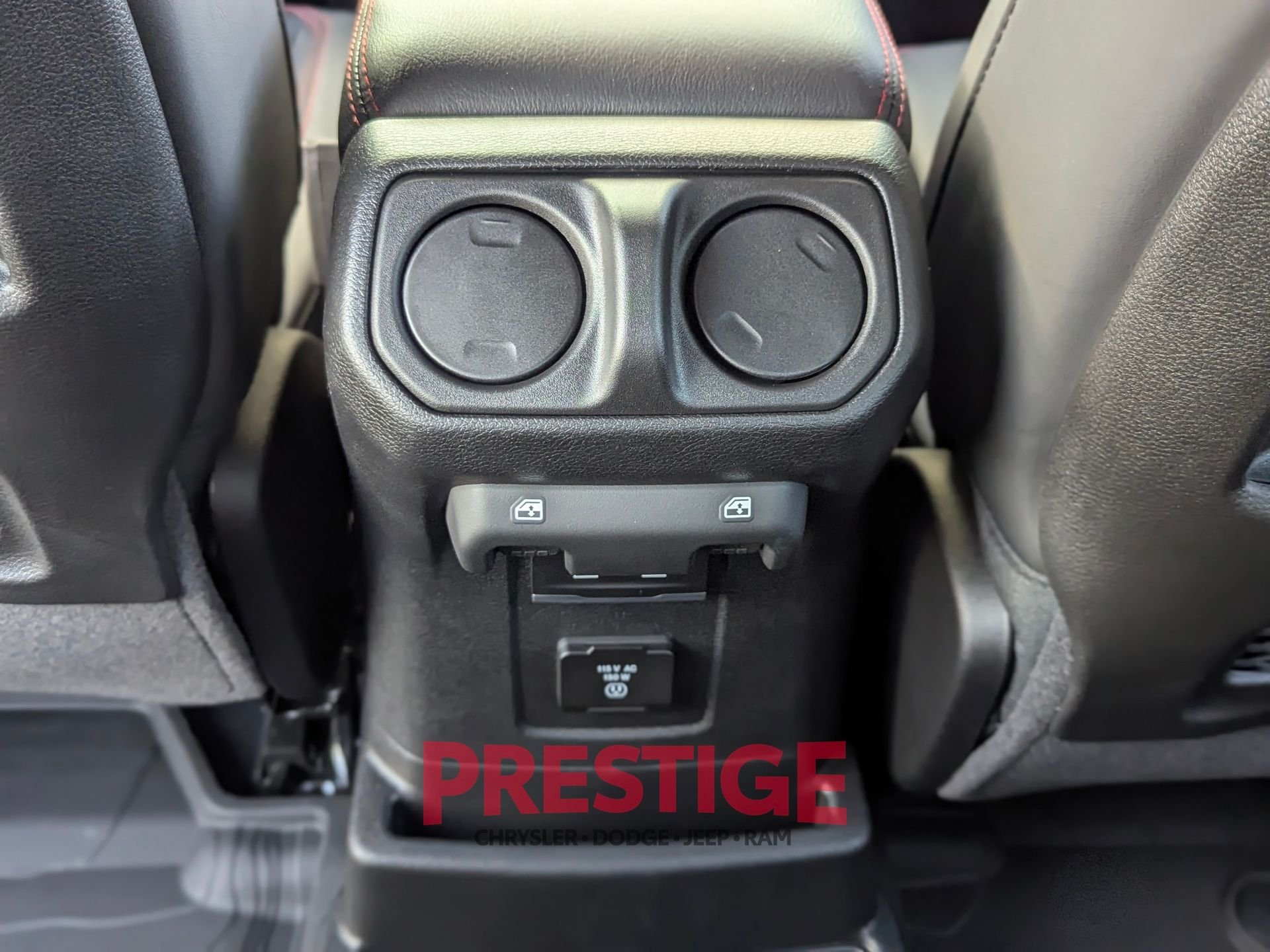 New 2026 Tuscadero Pearlcoat Jeep Rubicon image 23