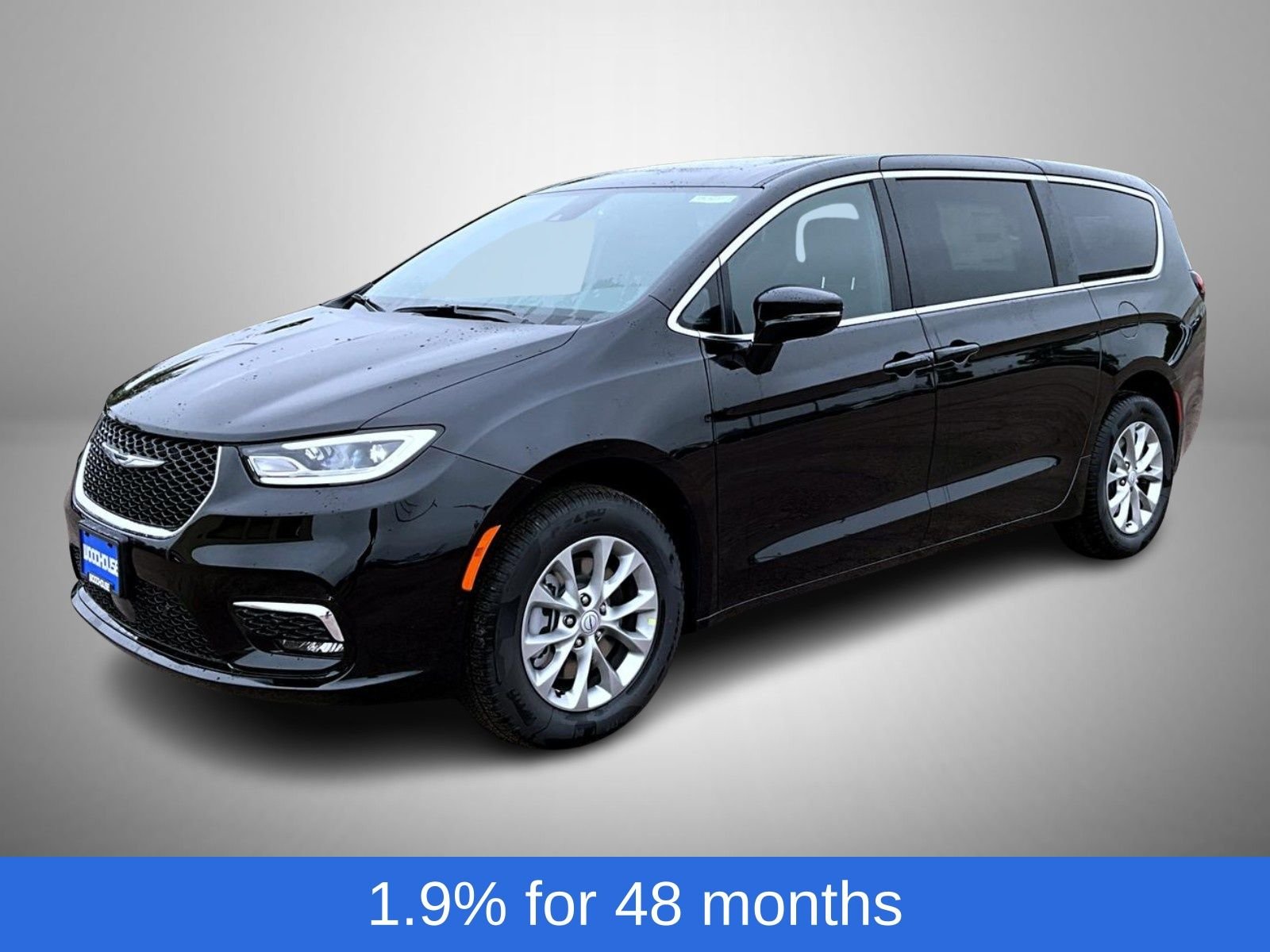 2026 Chrysler Pacifica Limited AWD's photo