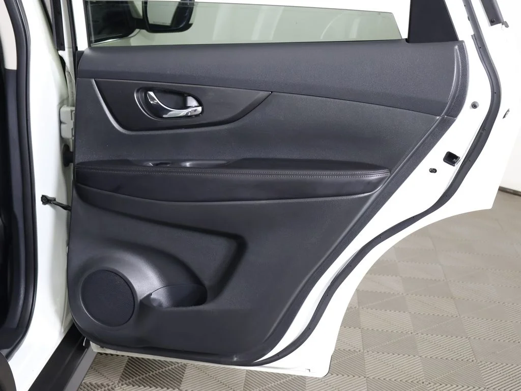 Used 2017 White Nissan SV image 22