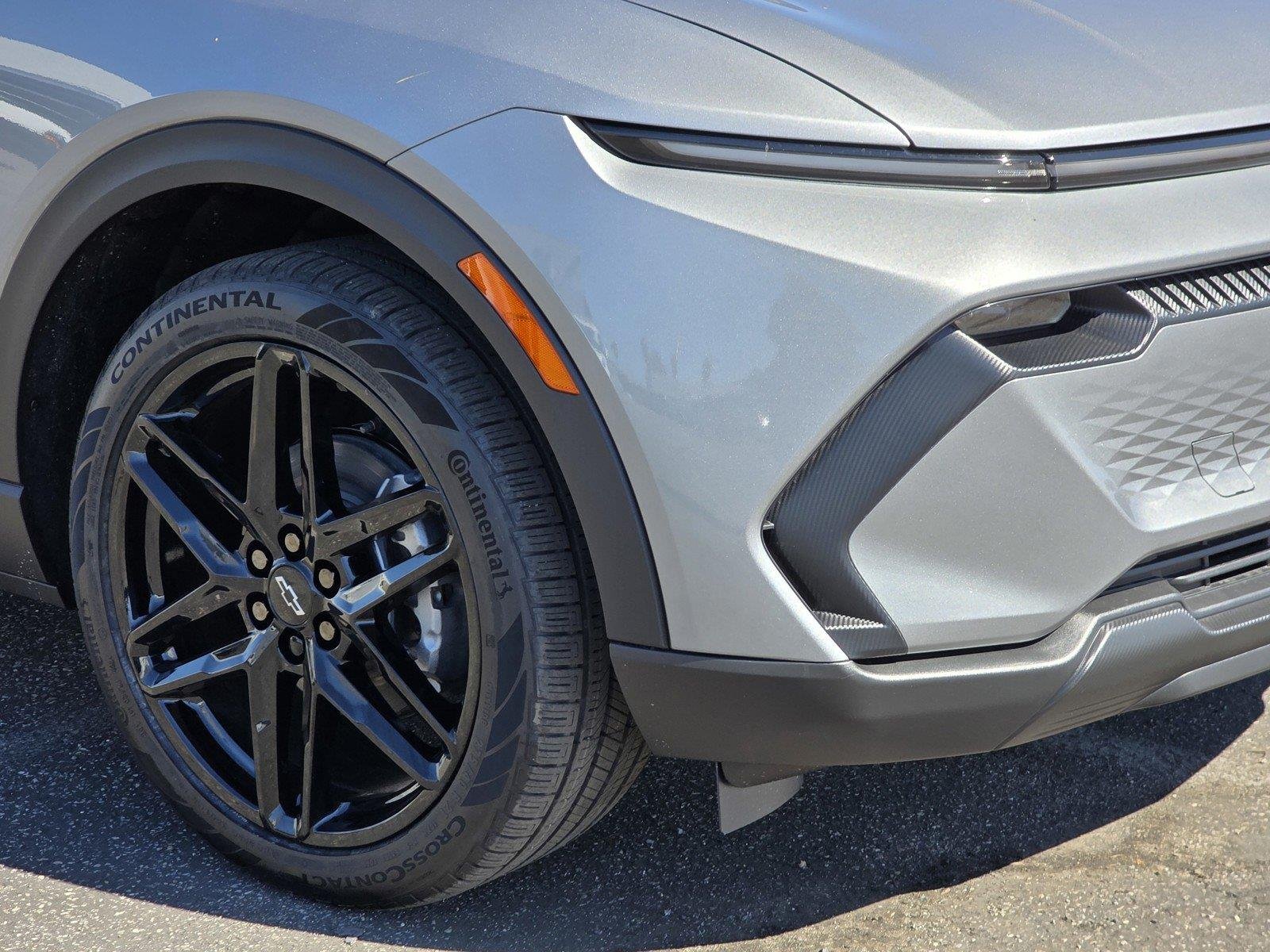 2026 Chevrolet Equinox EV 2LT - Photo 10