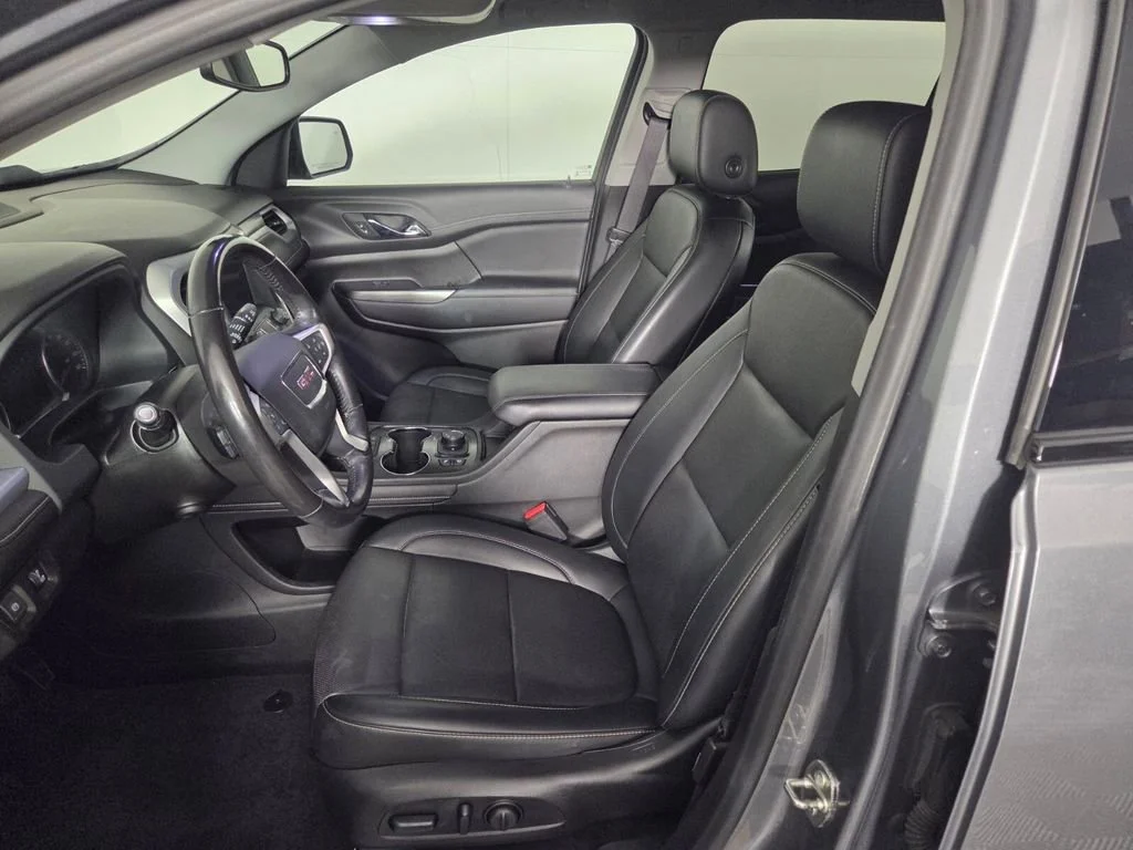 Used 2021 Satin Steel Metallic GMC SLT image 9