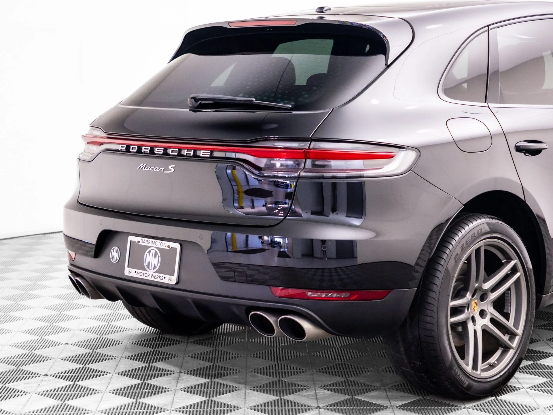 Used 2019 Black Porsche S image 34