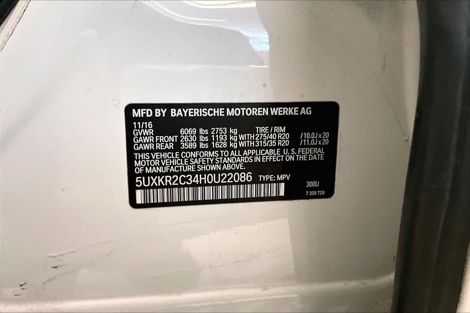 Used 2017 Alpine White BMW sDrive35i image 30