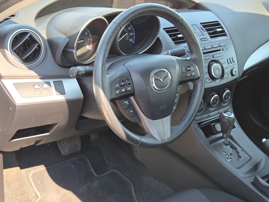Used 2013 Gray Mazda i Touring image 19