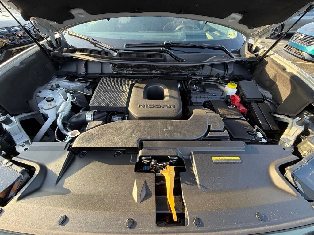 New 2026 Gold Nissan Platinum image 30