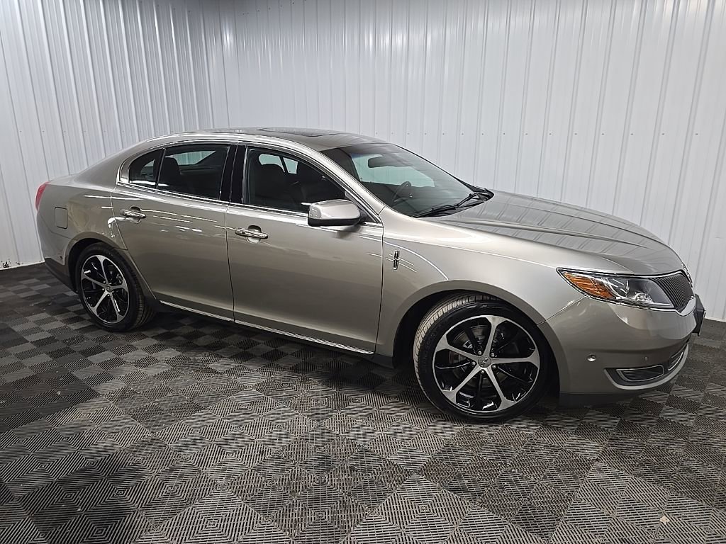 2016 Lincoln MKS Base