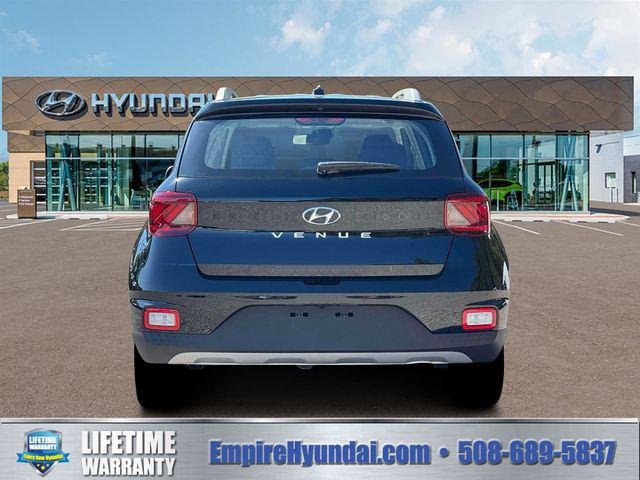 New 2026 Onyx Black Hyundai SEL image 6