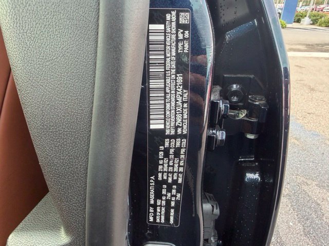 Certified Used 2023 Blu Nobile Tri-Coat Maserati GT image 21