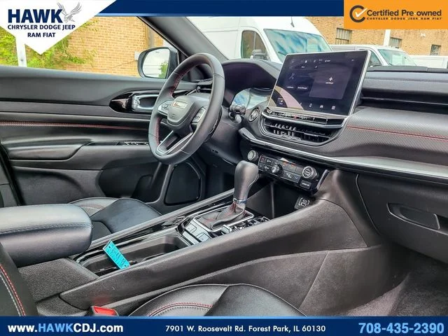 Certified Used 2025 White Jeep Trailhawk image 27