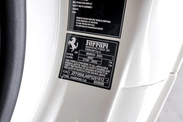 Used 2023 Bianco Avus Ferrari  image 67