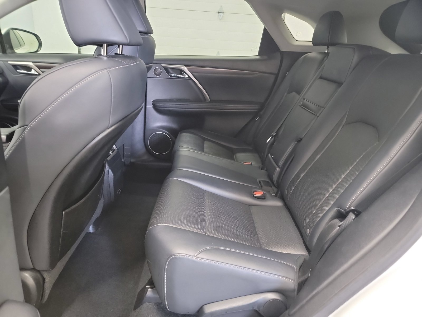Used 2021 Eminent White Pearl Lexus RX 350 image 27