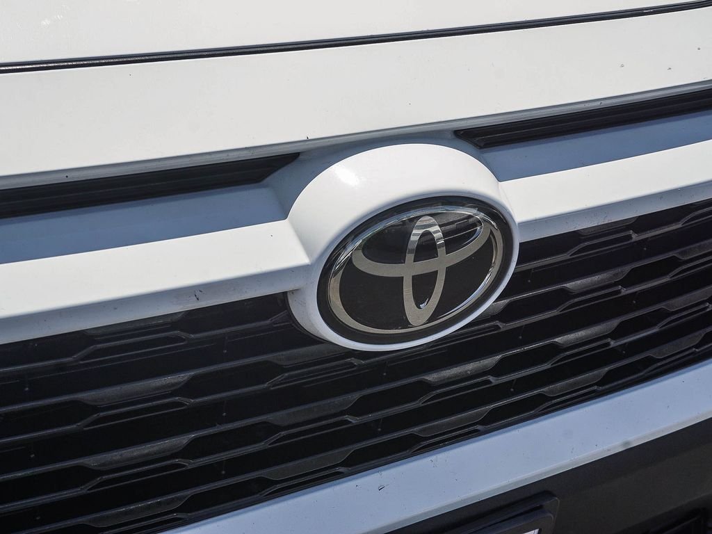 Used 2021 White Toyota LE image 12