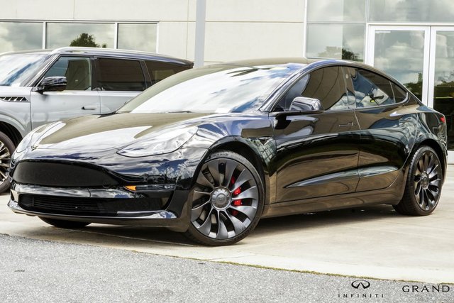2023 Tesla Model 3 Performance