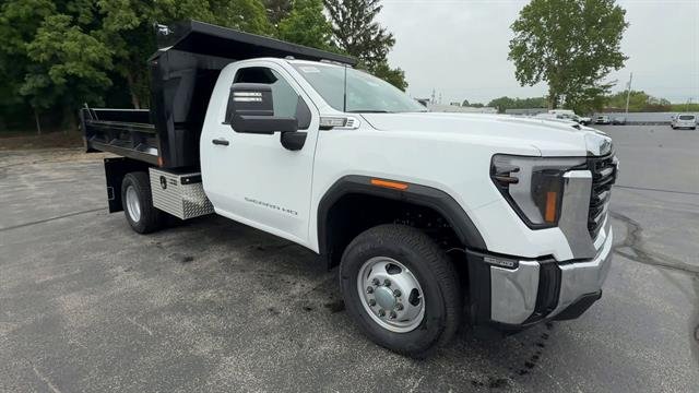 2025 GMC Sierra 3500HD Pro - Photo 32