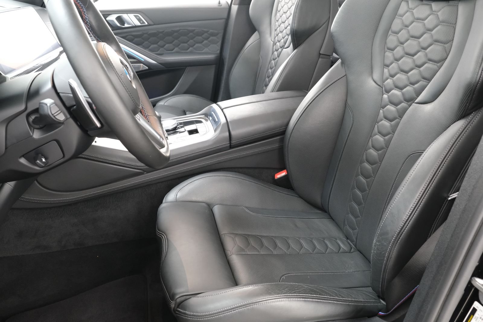 Used 2021 Black Sapphire Metallic BMW Base image 34