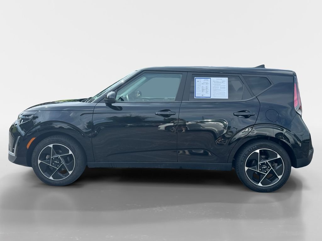 Used 2023 Black Kia EX image 7
